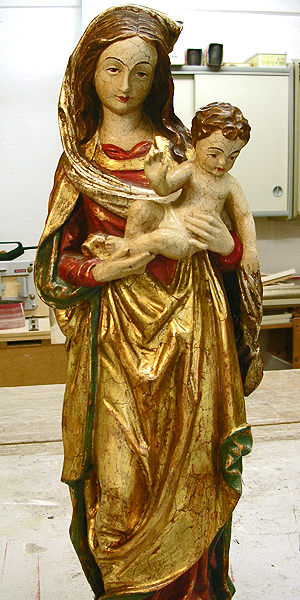 Restaurierte Madonna Vorderansicht
